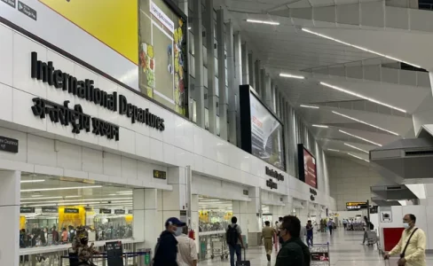 some-photos-which-i-took-in-indira-gandhi-international-v0-inn0tungzwe91